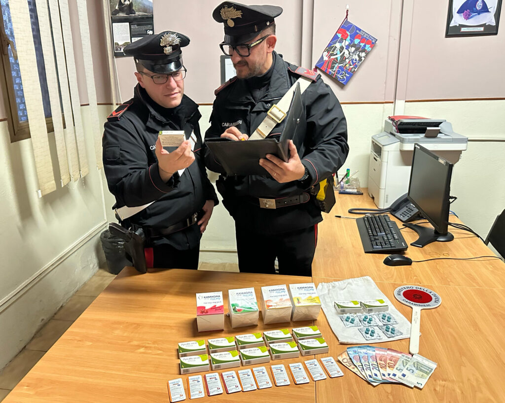 Vende abusivamente farmaci per la disfunzione erettile, 70enne nei guai