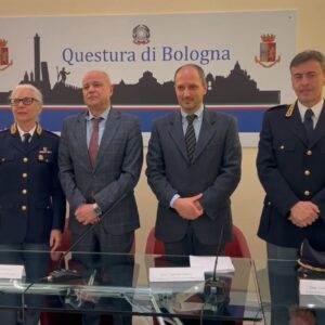 Cambio al vertice di tre importanti uffici di Polizia a Bologna