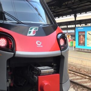 Investimento sui binari, treni sospesi in mattinata fra Bologna e Castel San Pietro Terme