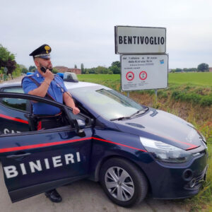 Interporto: rubano cosmetici per 150mila euro, arrestati dipendenti di una multinazionale