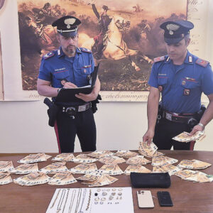 Truffa dei finti carabiniere e avvocato: anziana derubata per oltre 20mila euro. Arrestato 24enne