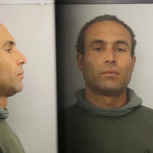 Ecco la foto segnaletica del fuggitivo del Marconi