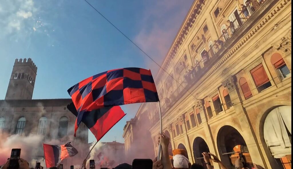 Padre e figlia scippati durante i festeggiamenti del Bologna, rapinatore arrestato