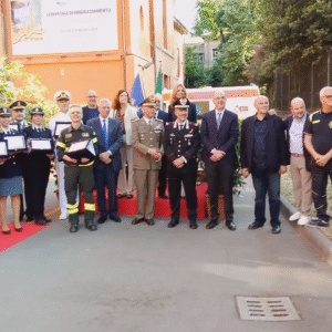 Andromeda consegna gli attestati alle forze di polizia e ai volontari in ricordo del lavoro svolto durante la pandemia