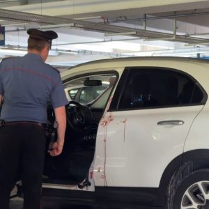 Giovane accoltellato al Gran Reno, l’aggressore è ancora ricercato