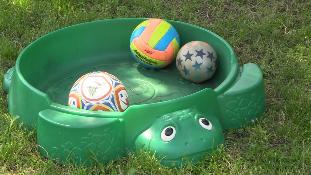 Lunedì 8 settembre riaprono i nidi a Bologna: scatta subito lo sciopero