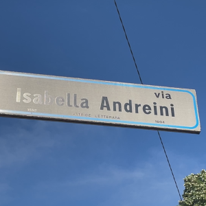 Incidente in via Andreini, grave una 63enne