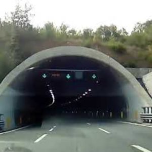 Sbanda e si schianta in A14, muore 57enne residente a Ozzano dell’Emilia