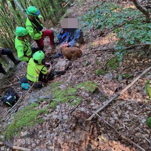 Un anziano disperso e una donna infortunata: intervengono Soccorso Alpino, Vigili del Fuoco e 118