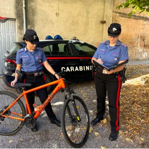 Più di 20 bici di provenienza sospetta recuperate dai carabinieri, qualcuno le riconosce?