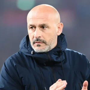 Vincenzo Italiano è ricoverato al Policlinico Sant’Orsola per una polmonite