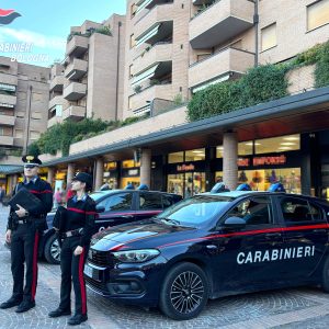 Casalecchio, controlli dei carabinieri al Meridiana e in stazione