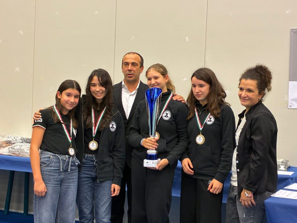 Scacchi, il circolo bolognese si laurea campione d’Italia in tre categorie