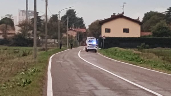 Incidente mortale a Bologna, automobilista investe Ettore Pausini,  zio della cantante Laura