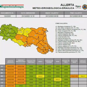 Natale di pioggia. Allerta arancione su Bologna e la Romagna