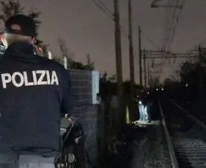 Investito da un treno a Imola, muore a 25 anni