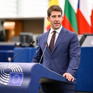 Cavedagna (FdI-ECR), “I giganti rischiano di fare danni alle piccole imprese, che sono il cuore dell’Ue”