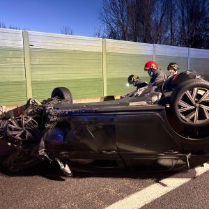 Incidente mortale in A1, la vittima è un 22enne