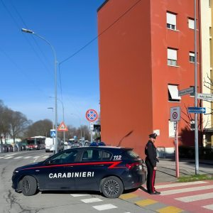 Accoltellamento al Pilastro, ventenne in ospedale