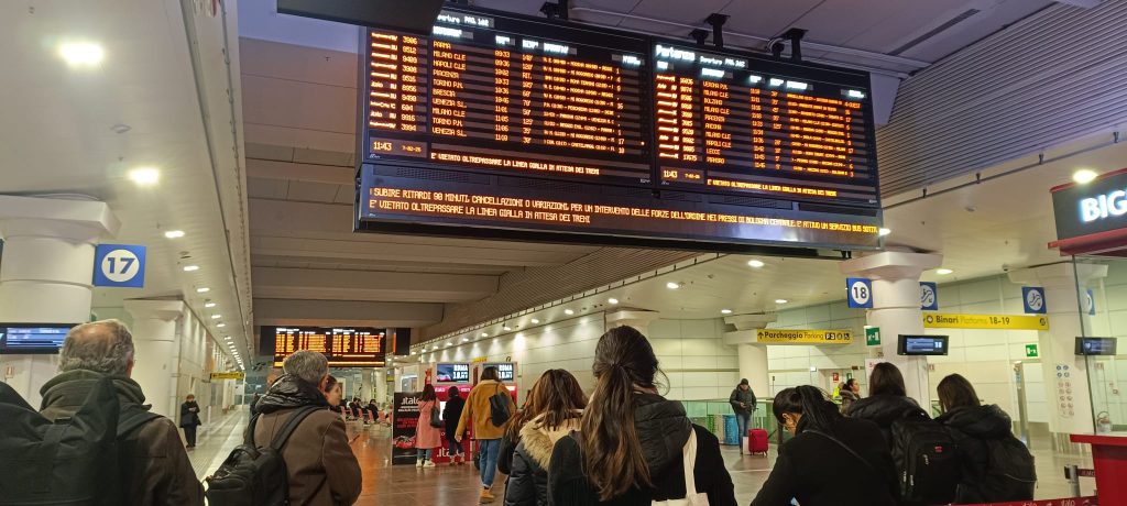 Cavo tranciato sulla linea Bologna-Venezia non è escluso si tratti di sabotaggio