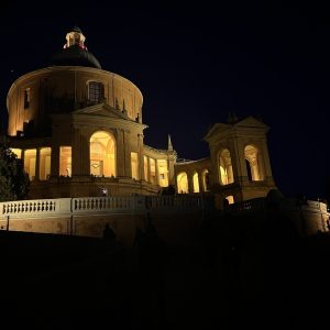 Furto nella Basilica di San Luca nel giorno della Quaresima: rubati preziosi dalla Sacra Immagine