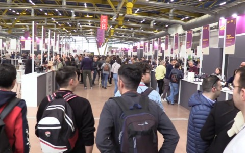 Il vino di qualità ed il cibo sano alla Fiera di Bologna