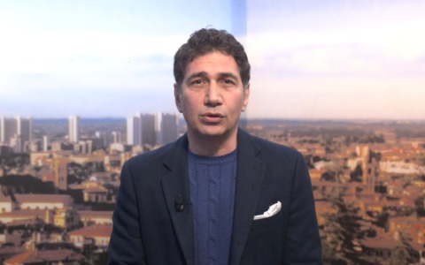 Polizia e tensioni per il taglio (deciso democraticamente) di 4 alberi. Davvero ne vale la pena?