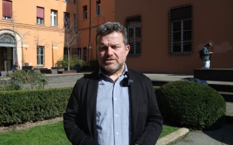 Tensione al Pilastro, la replica dell’assessore alla Scuola Daniele Ara