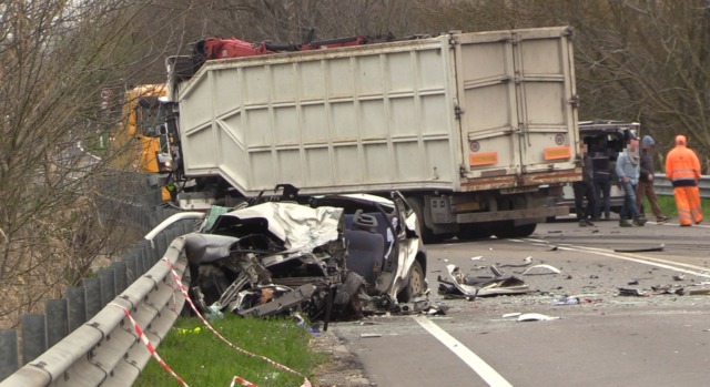 Incidente mortale sulla Trasversale di Pianura a Budrio, la vittima è un 71enne