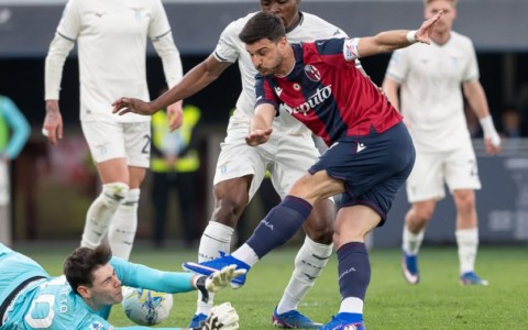 Dall’Ara o dell’ennesimo suicidio: 0-2 con la Lazio. Orso sbaglia ancora