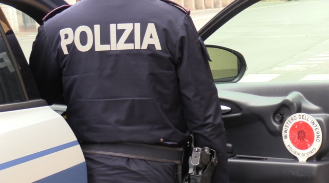 Minorenne rapinato con un machete da due coetanei, gli aggressori vanno in comunità
