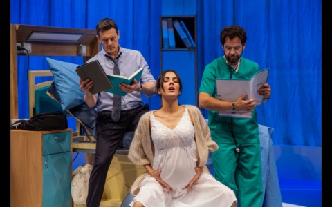 Le “Contrazioni pericolose” sul palcoscenico del Duse