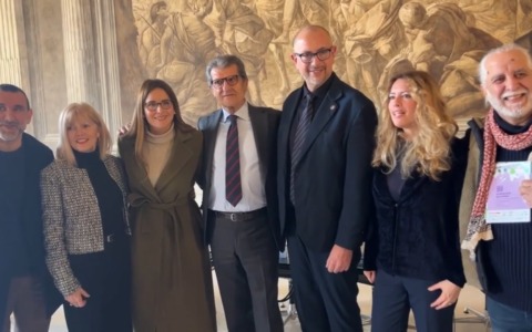 Il 30 maggio via Rizzoli a Bologna accoglierà una grande tavolata da oltre mille persone