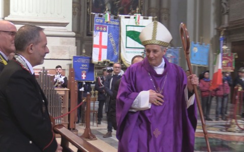 Card. Zuppi nella Messa prepasquale per le Forze dell’Ordine: “Papa Leone è purtroppo inascoltato”