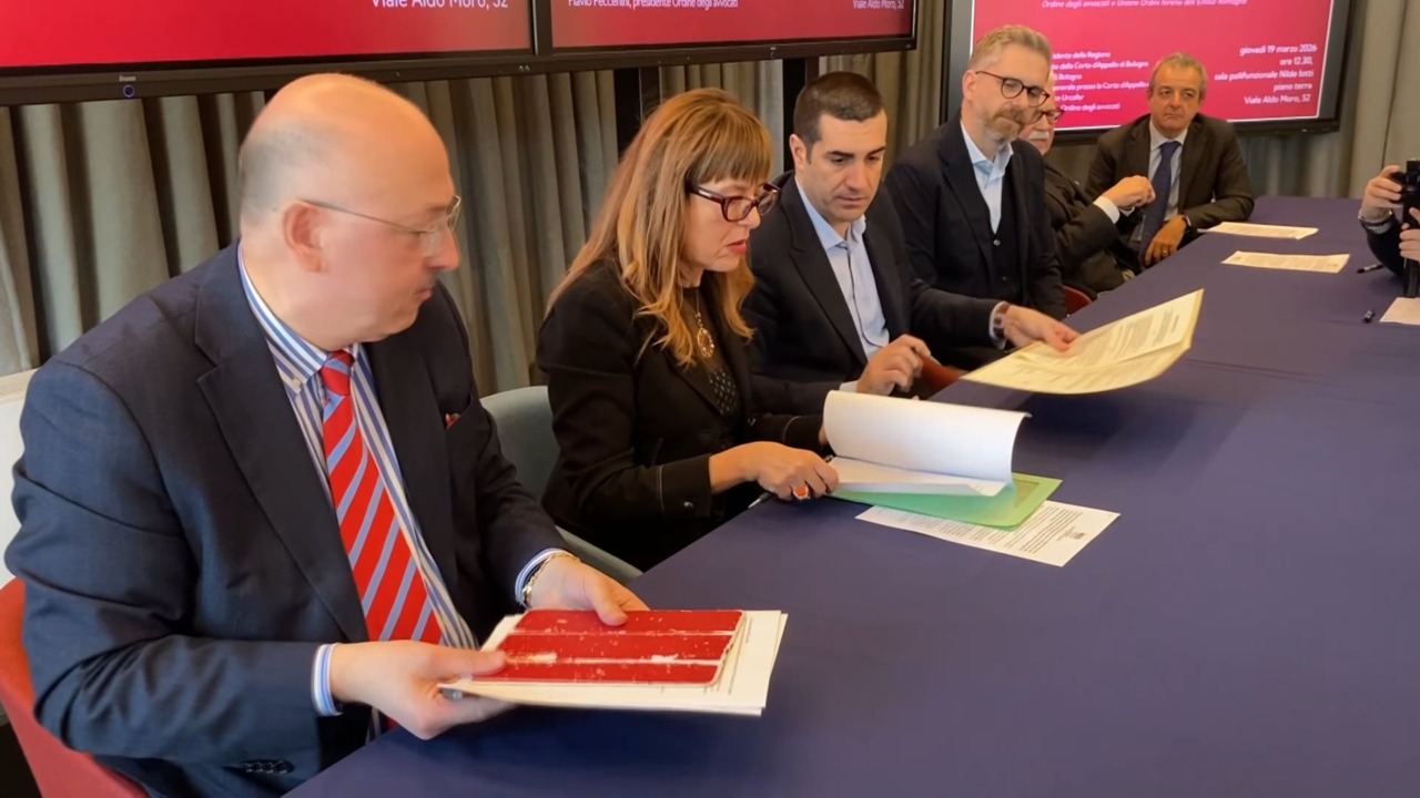 Crimini d’odio, a Bologna il primo protocollo d’intesa