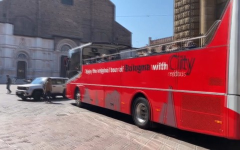 Con la stagione primaverile ripartono i flussi turistici e Bologna non può farsi trovare impreparata