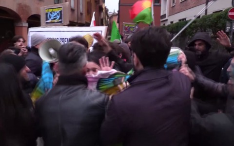 Tensione ai cortei contro Christine Lagarde