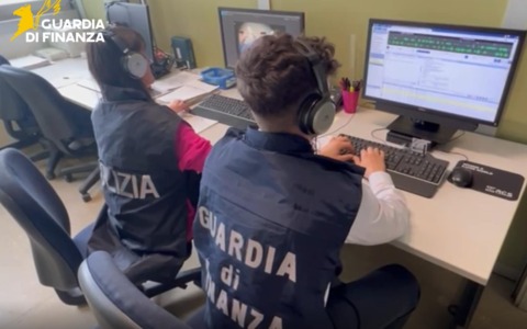 Truffa sul fotovoltaico, sequestrate criptovalute per 7,5 milioni