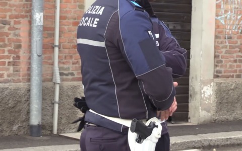 Il Comune compra 90 nuove pistole per la Polizia Locale