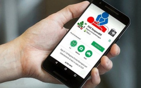 Grazie all’app Dae Responder, salvano un uomo in arresto cardiaco