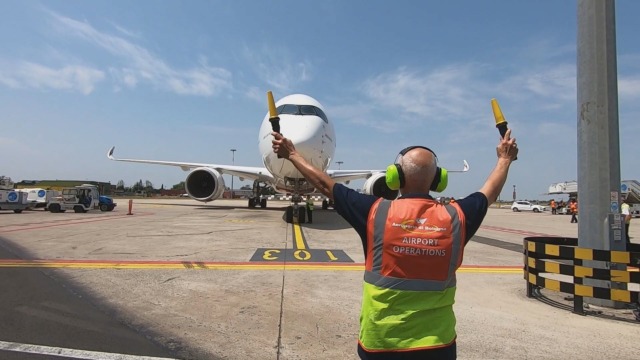 Crisi internazionale, aeroporto Marconi: “Al momento nessuna criticità”