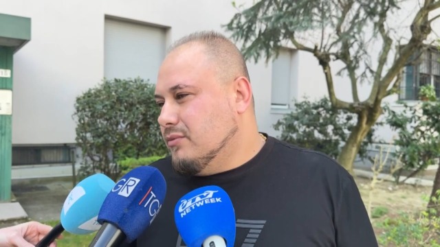 Bimbo precipita dal secondo piano, lo sconcerto dei vicini di casa