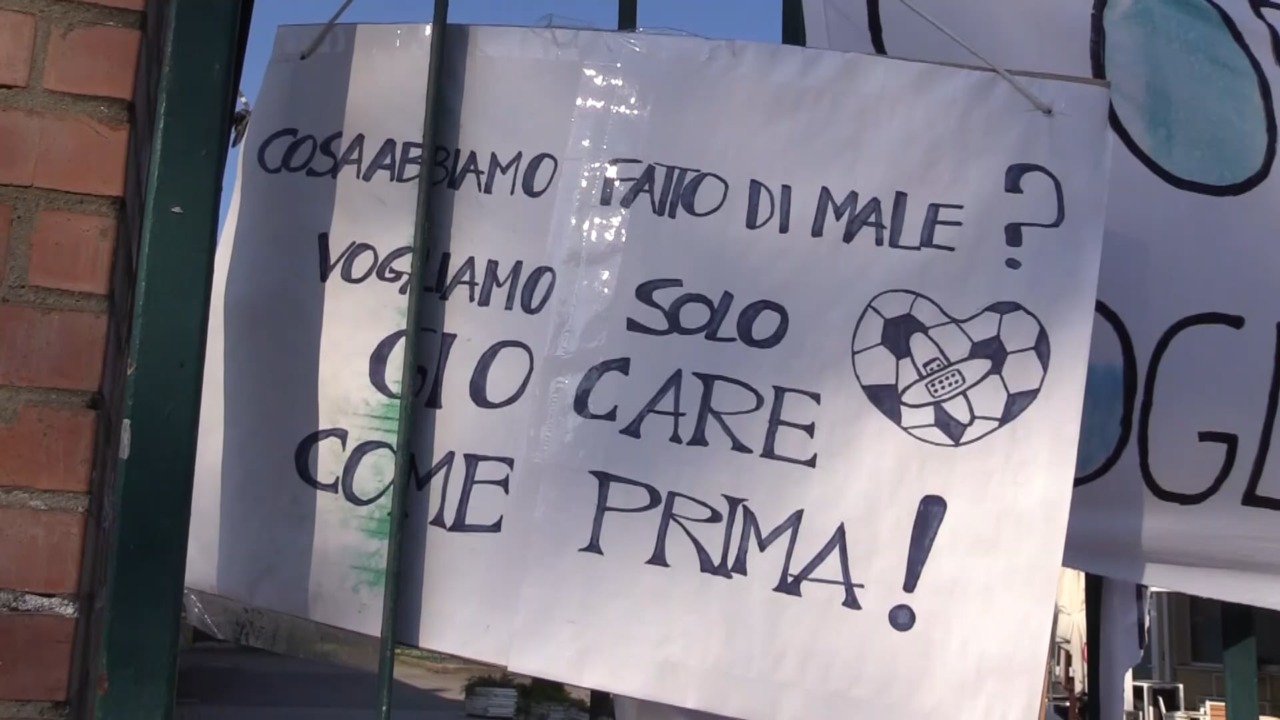 Si allontana la riapertura del Centro sportivo Biavati in zona Corticella