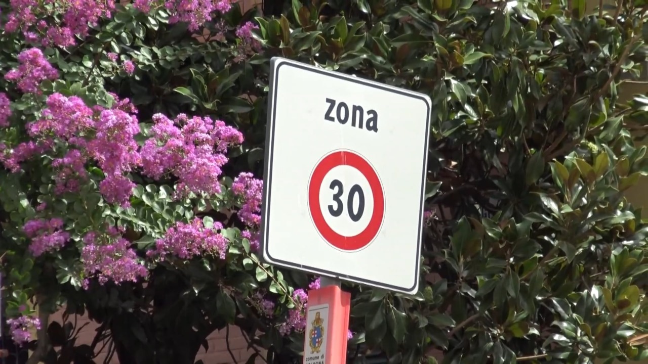 Bologna Città 30: il Centrodestra chiede chiarimenti sulla conformità