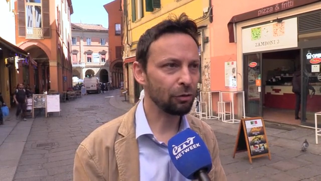 Violenta rissa in via Zamboni, Favia: “L’ennesimo atto di violenza di una lunga serie”