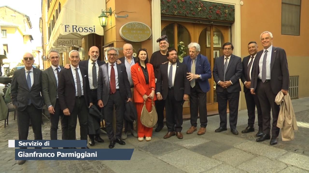 Attovagliati per rapporti fruttuosi