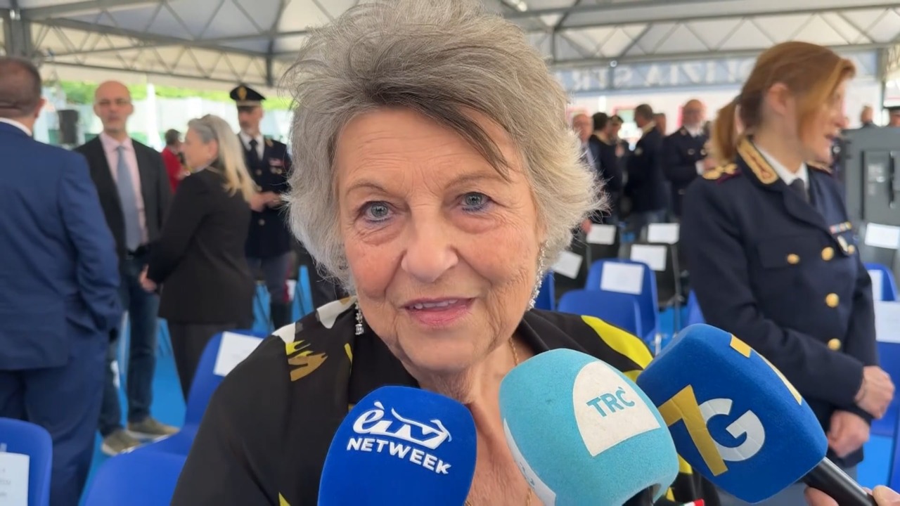 Loredana Zavalloni, mamma di Stefano Biondi: “Bisogna fare di più per proteggere i poliziotti”