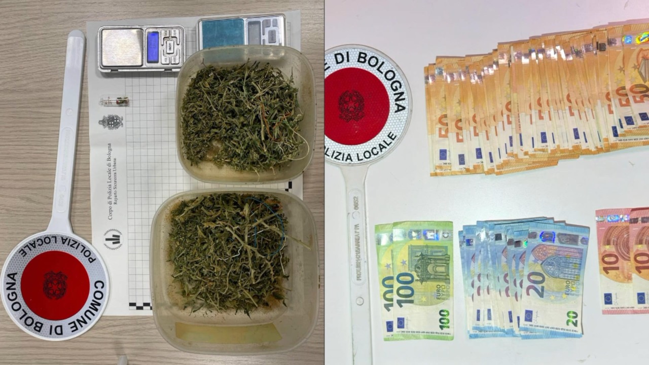 Salvano un cane e trovano della droga, la polizia locale denuncia 59enne