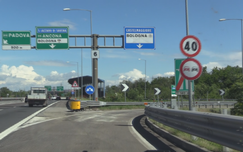 Corticella day: riaperta l’uscita 6 dopo un anno e mezzo. La polizia indirizza gli automobilisti