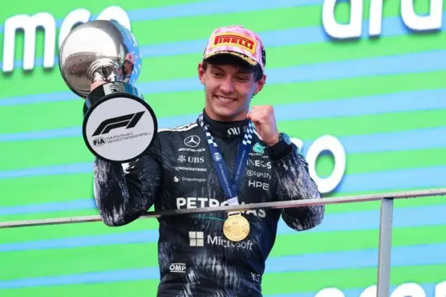 Terza pole di Antonelli con dedica ad Alex